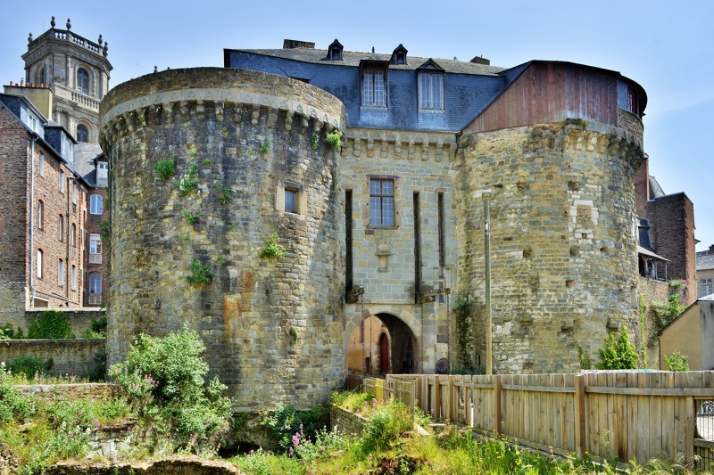 Tours de l’ancienne enceinte de Rennes