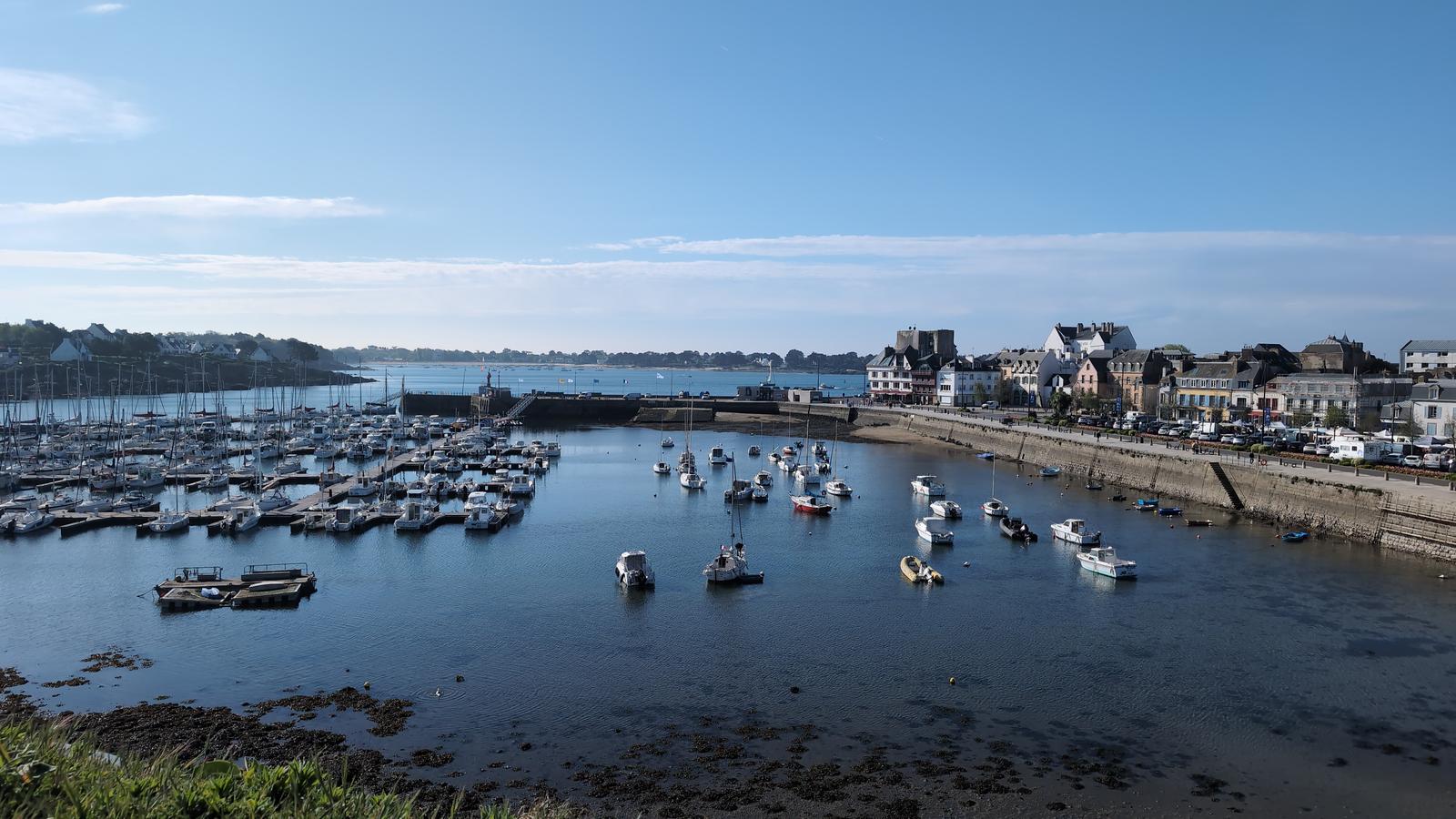 Vue depuis la tour du gouverneur sur le port de plaisance