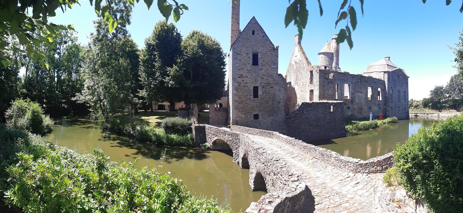 Le château de Gratot
